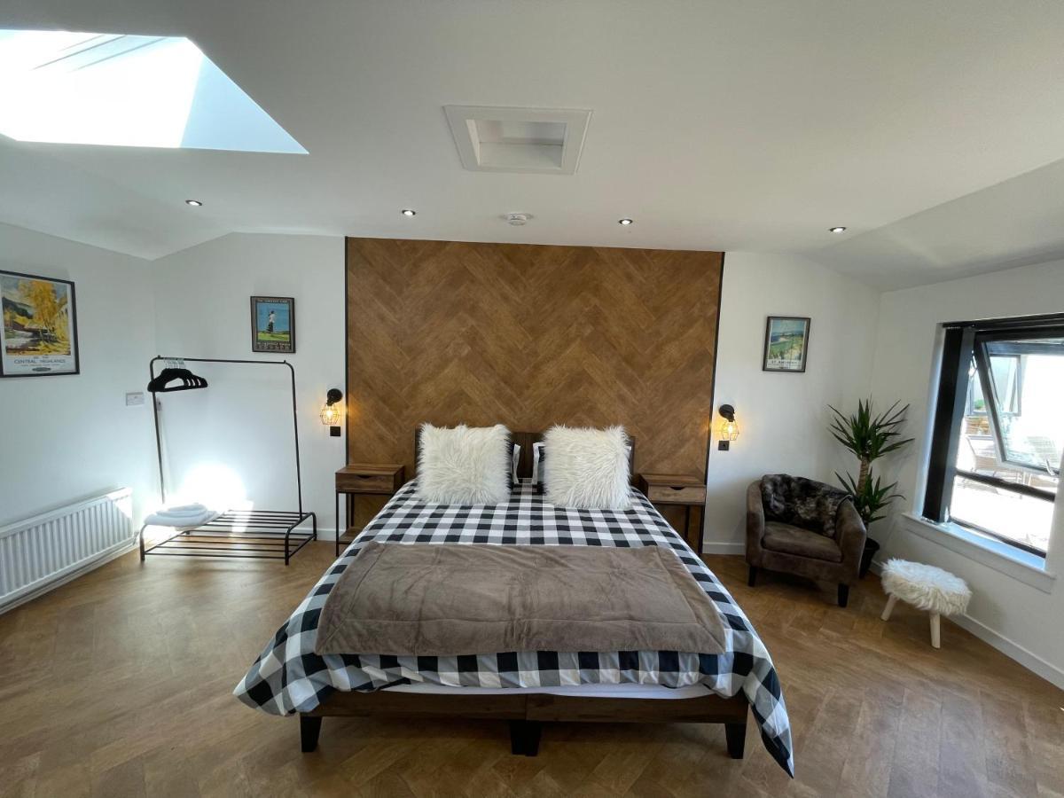 Golfers Dream Guest Suite With Onsite Golf Studio Available For Booking By Guests Strathkinness Екстер'єр фото